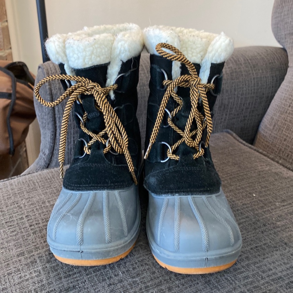 Cat & Jack boy snow boots